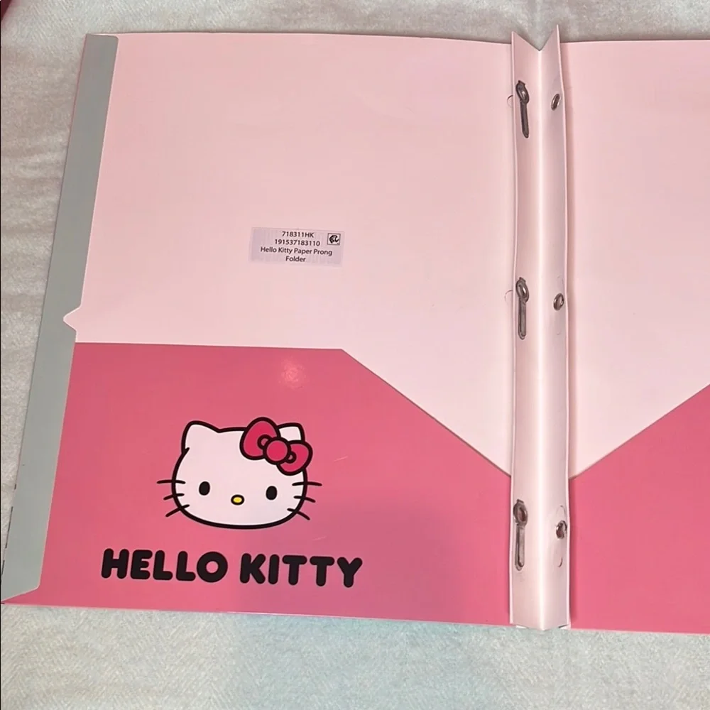 NWT Hello Kitty Notebook and Portfolio Folder Set Gift Set